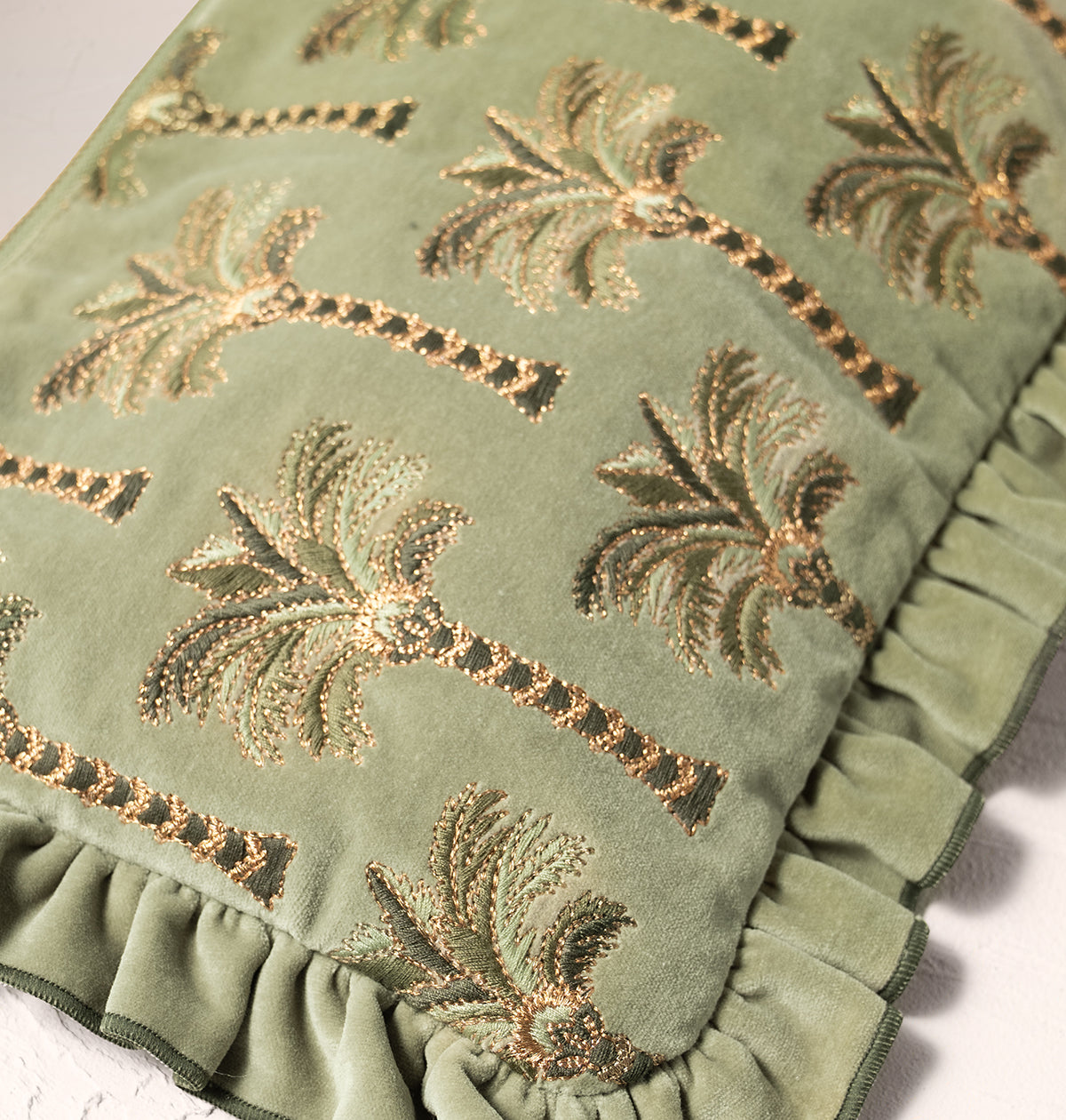 Palms Frill Pouch