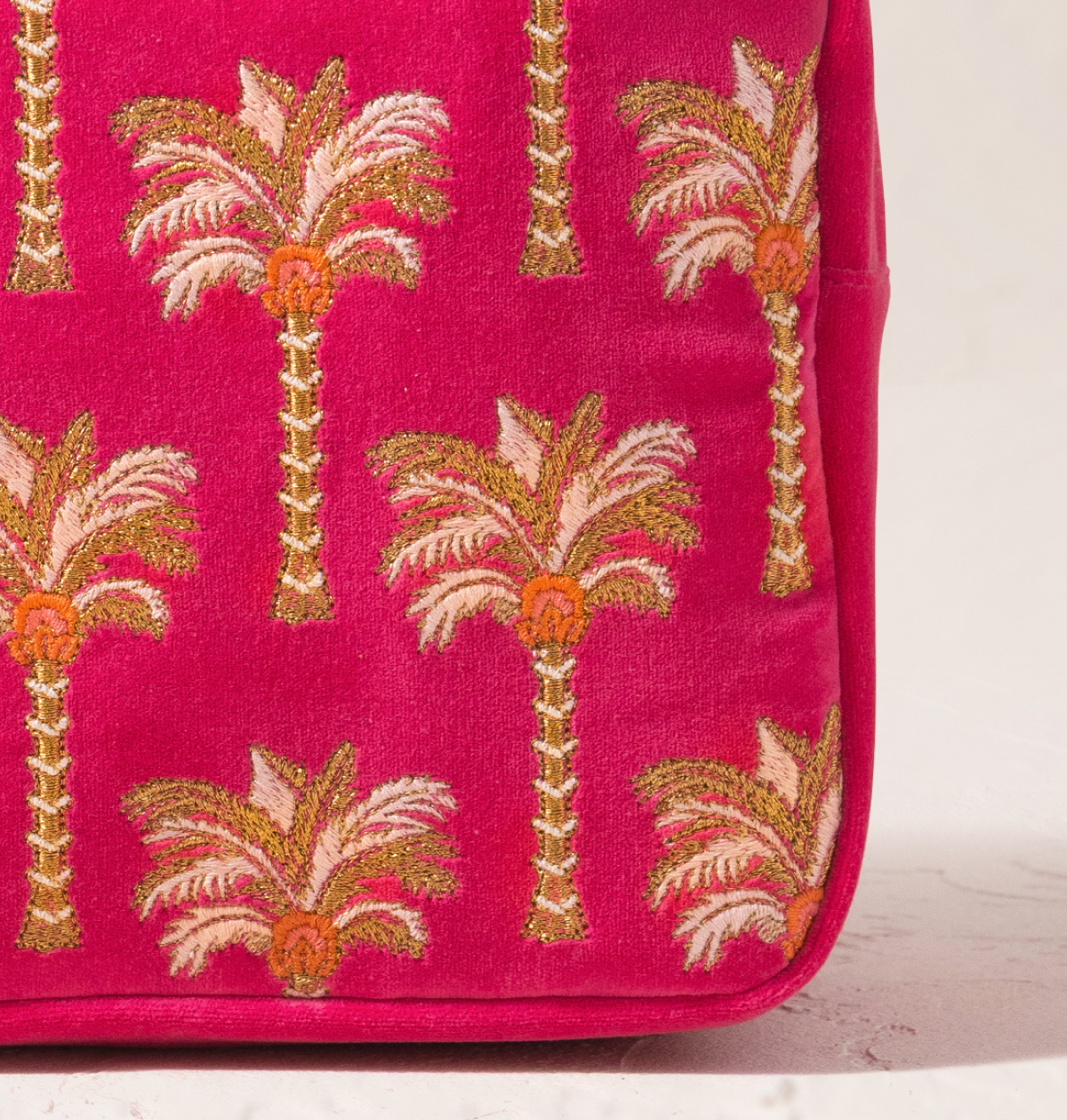 Palms Velvet Wash Bag