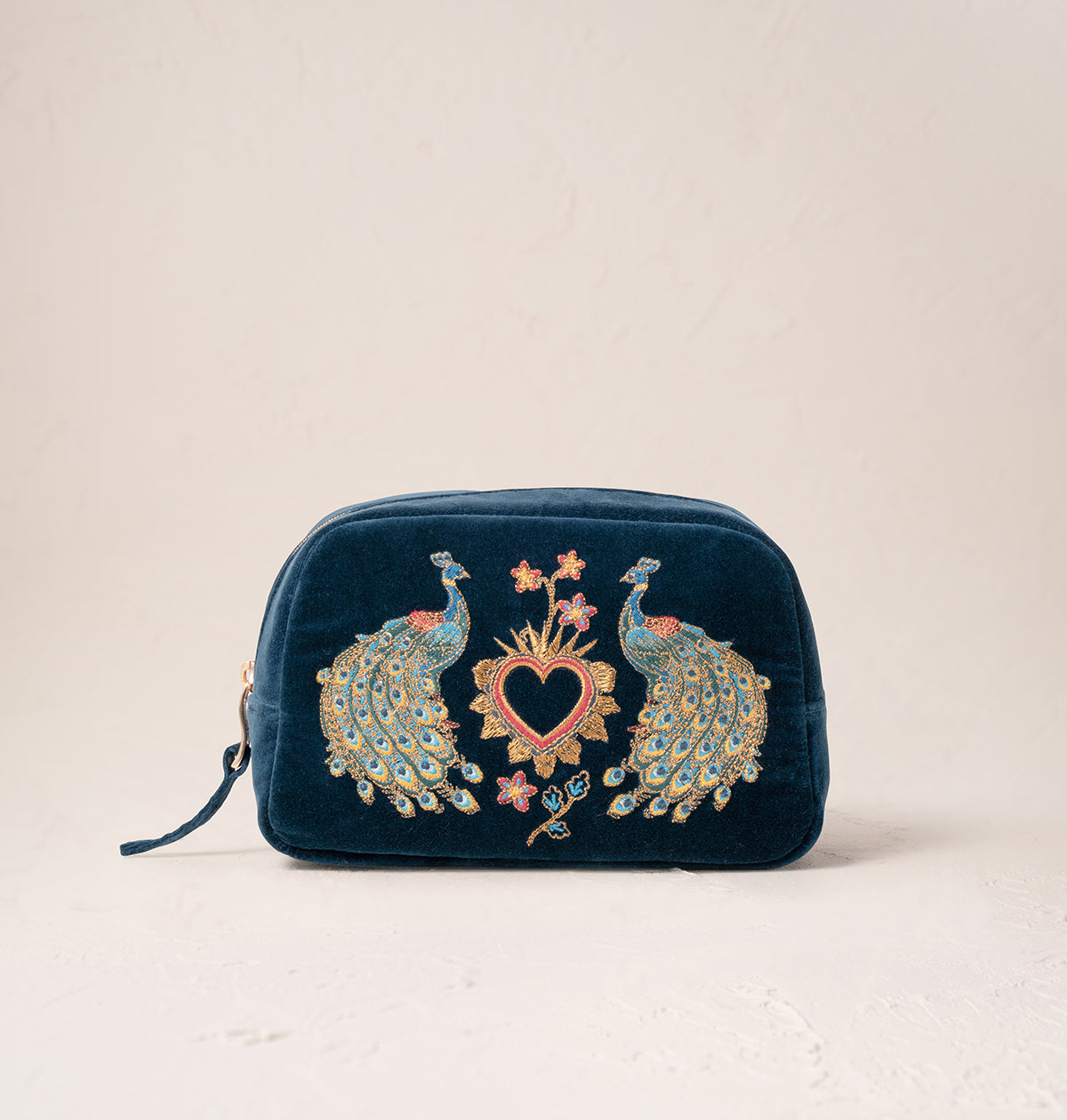 Botanical Romance – Elizabeth Scarlett