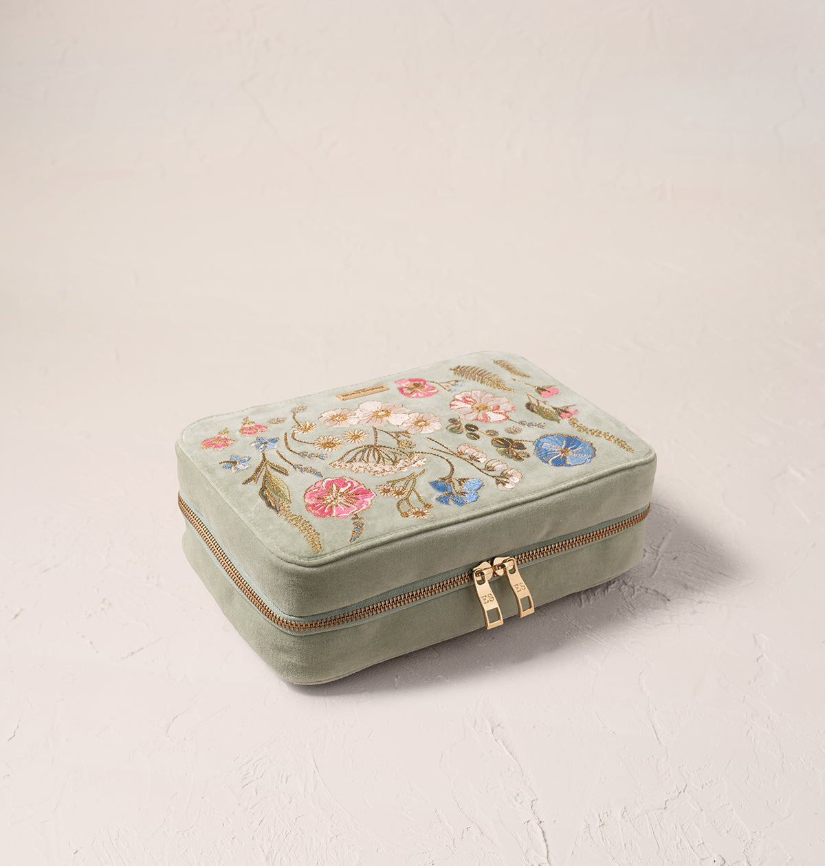Pressed Flowers Hanging Wash Bag