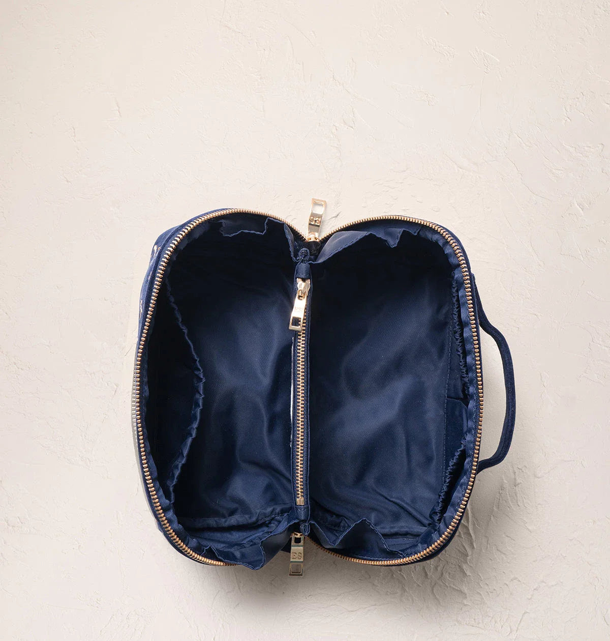 Proven√ßal Bee Open Flat Makeup Bag