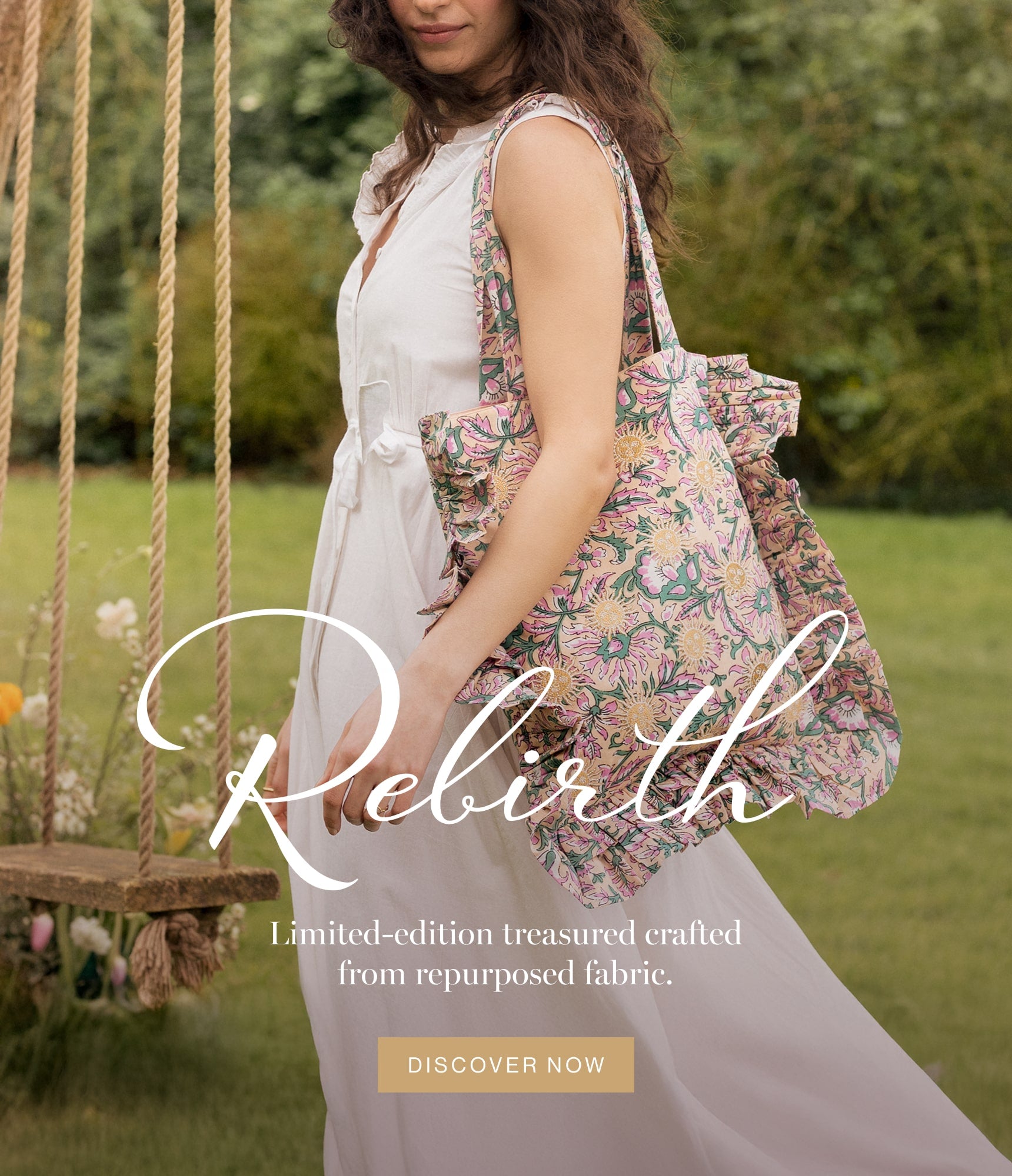 Elizabeth Scarlett | Luxury, Personalised Pouches, Travel