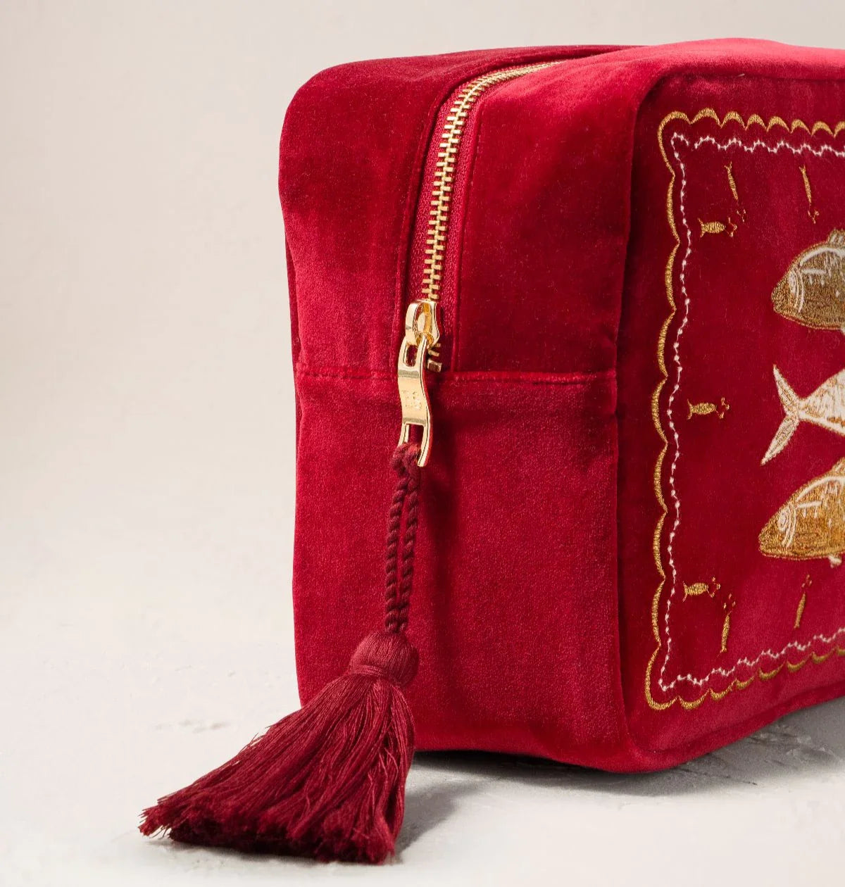 Riviera Fish Velvet Wash Bag