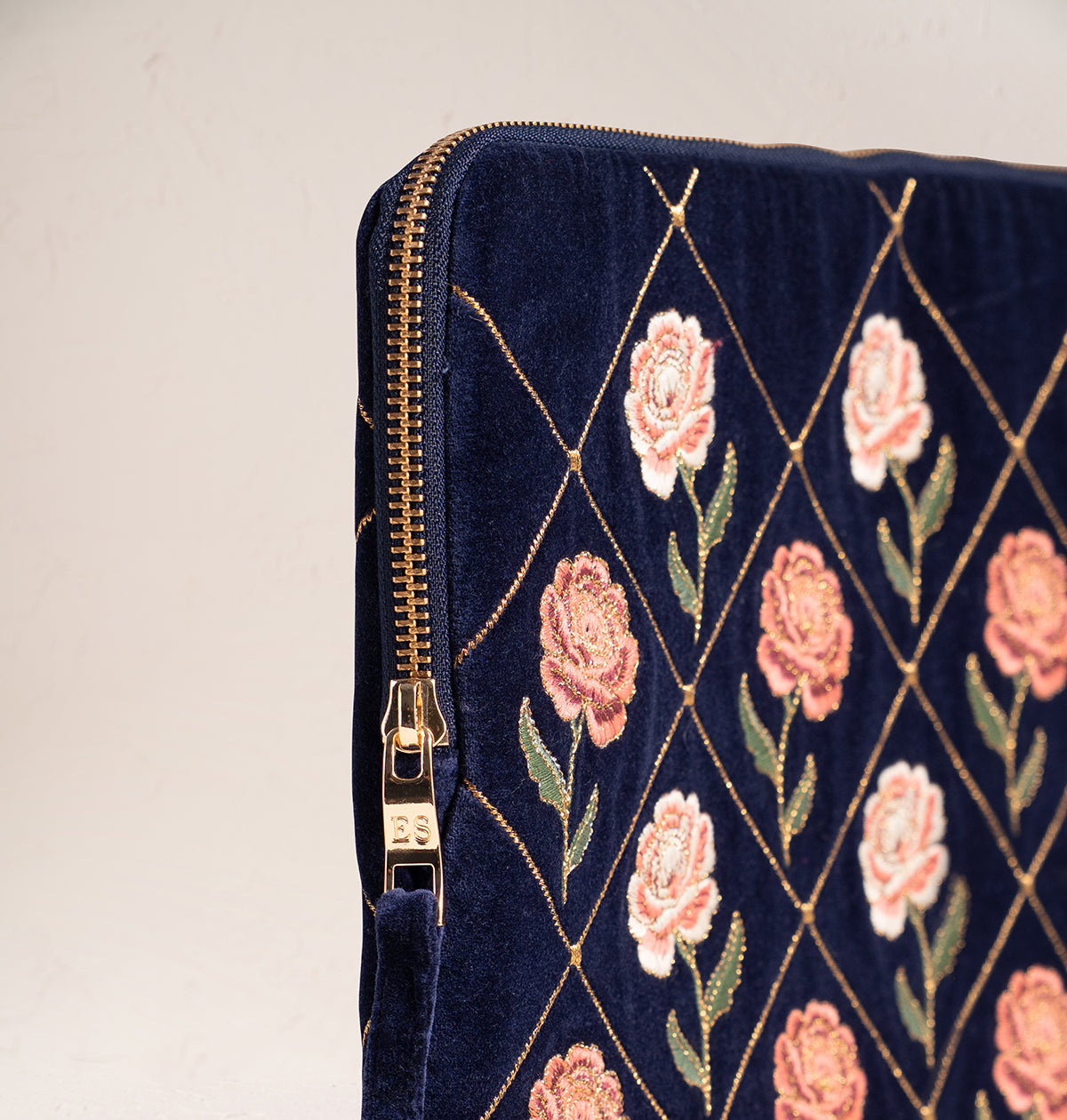 Rose Laptop Case Small
