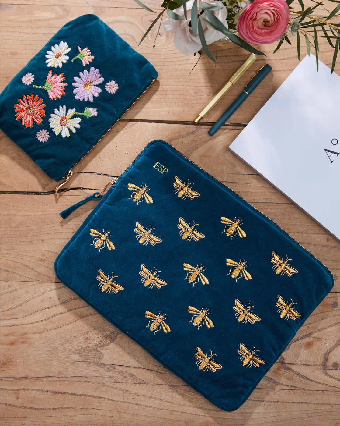 Honey Bee Laptop Case Large