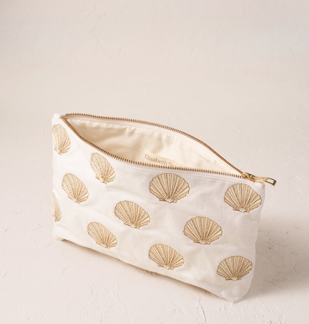 Shells Everyday Pouch