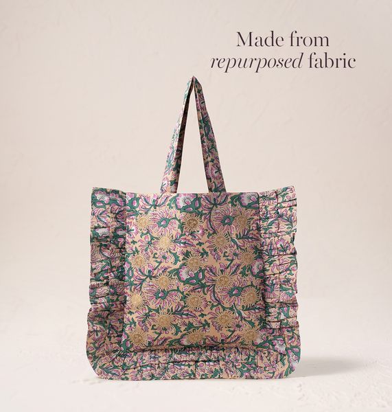 Elizabeth Scarlett☆Embroidered Frill Tote Bag 2色【UK発】 Elizabeth Scarlett White Starfish Embroidered Frill Tote Bag