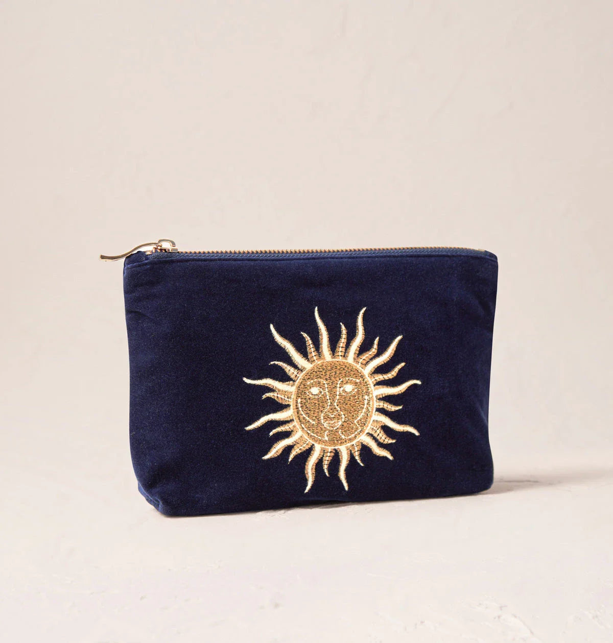 color_navy