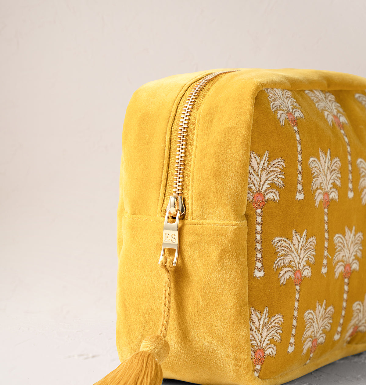 Sunrise Palms Wash Bag