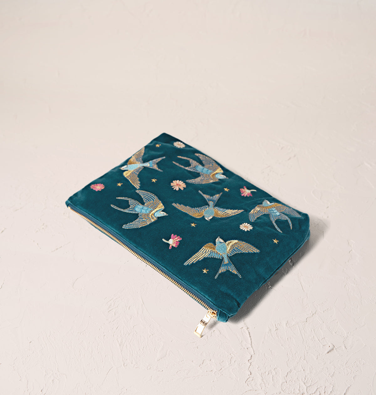 【送料関税込】Elizabeth Scarlett/ Swallows Everyday Pouch WildflowerCharcoalVelvetEveryd
