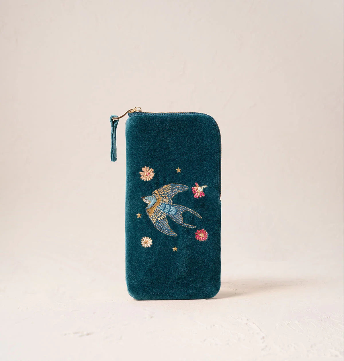 Swallows Glasses Case