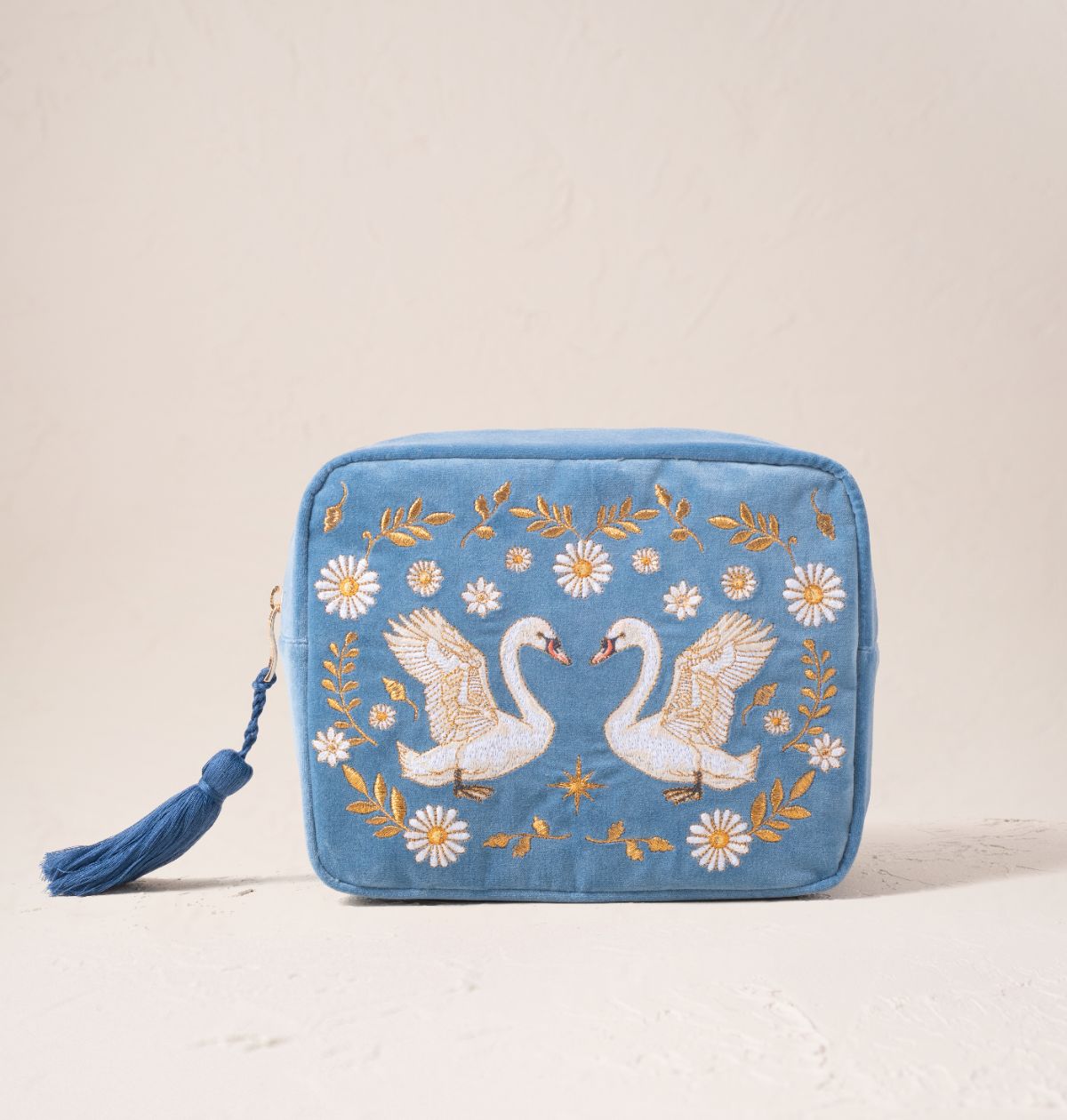 Swan Garden Wash Bag