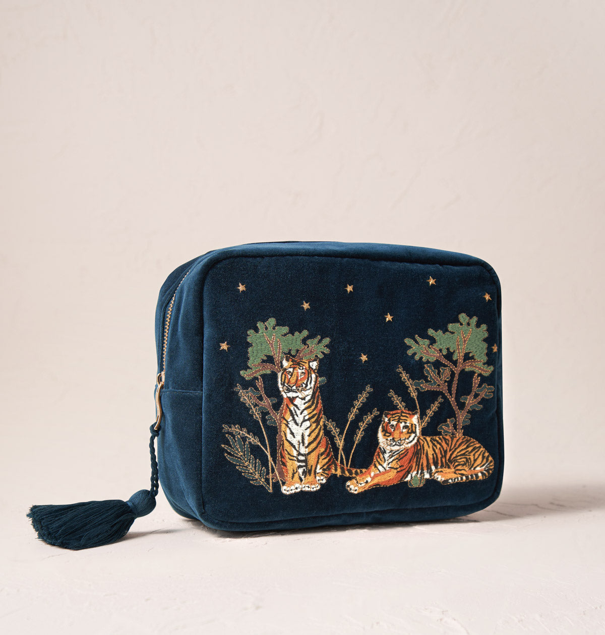 Tiger Conservation Wash Bag – Elizabeth Scarlett
