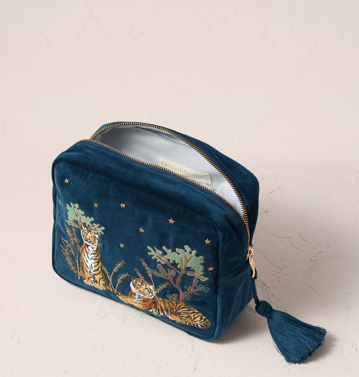 【専用】Elizabeth Scarlett トラ刺繍ポーチ Tropical Parrot Everyday Pouch – Elizabeth Scarlett