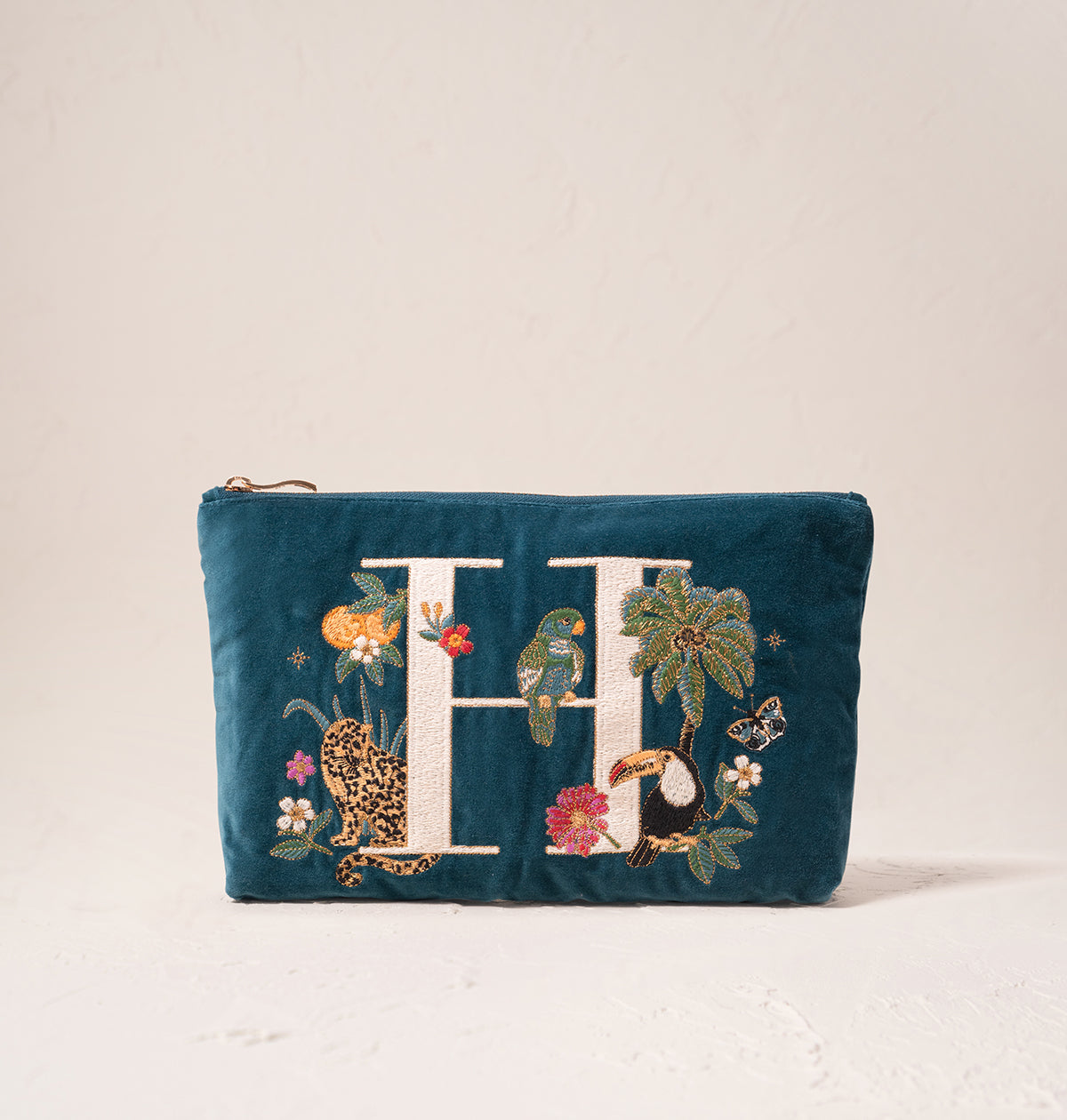 送関込み【Elizabeth Scarlett】Alphabet Everyday Pouch OceanAlphabetCobaltEverydayPou