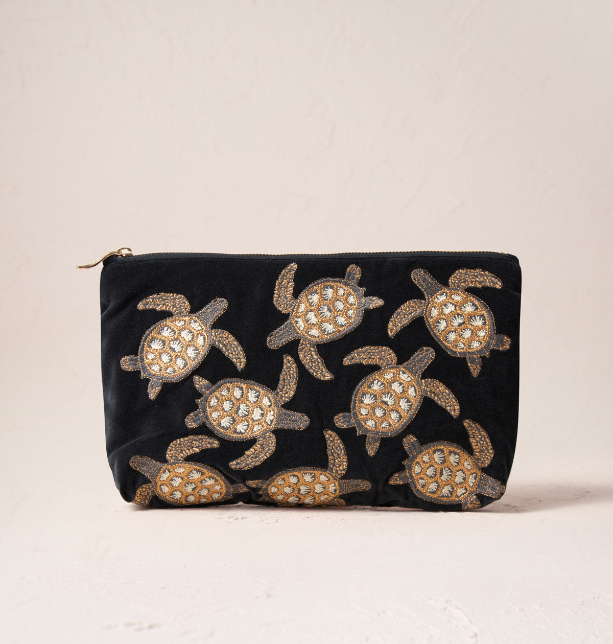 Turtle Conservation Everyday Pouch