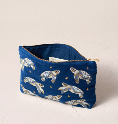 Baby Turtle Conservation Everyday Pouch