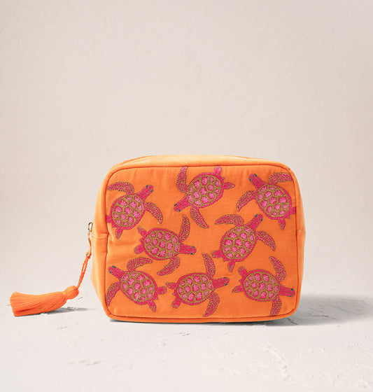 Turtle Conservation Wash Bag