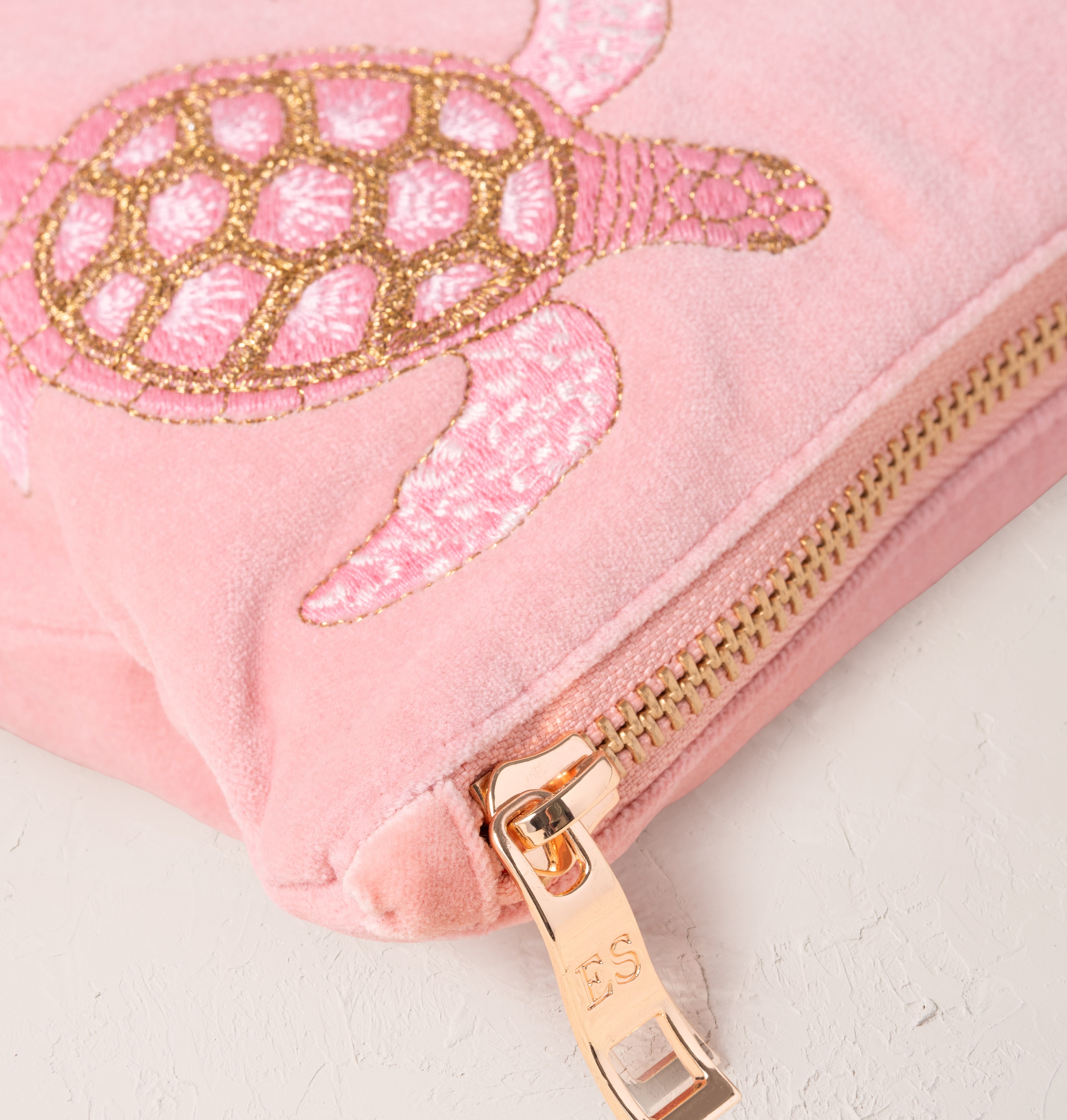 バッグ Elizabeth Scarlett Everyday Pouch Rose Turtle Conservation Everyday Pouch – Elizabeth Scarlett