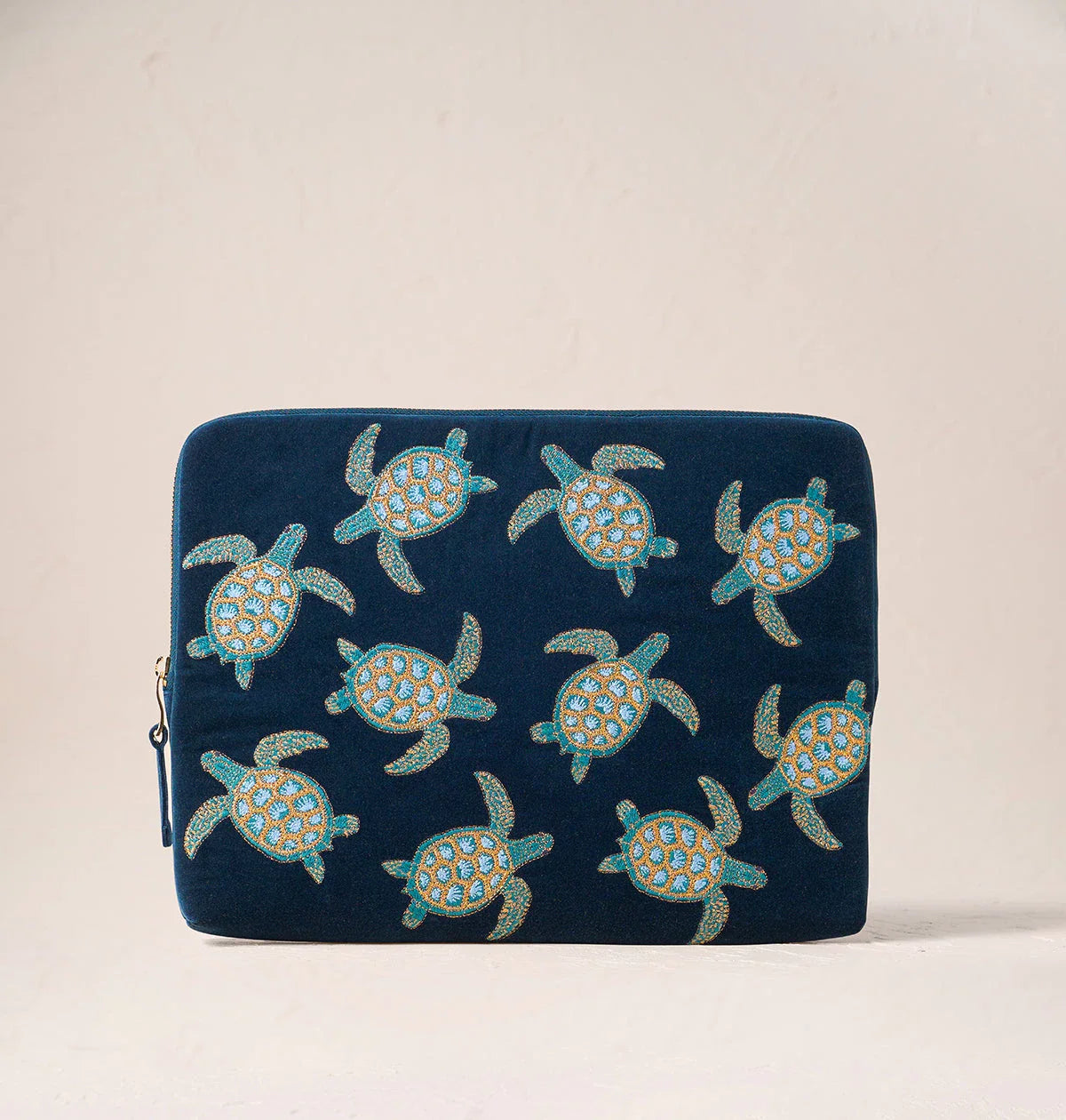 Turtle Conservation Laptop Case Large