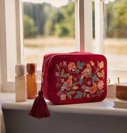 Botanical Birds Wash Bag