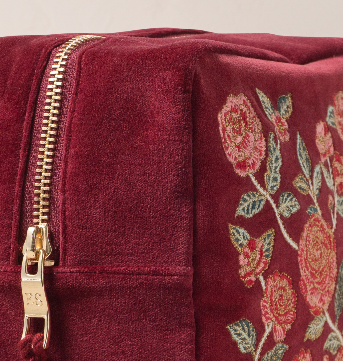 Camellia Romance Wash Bag