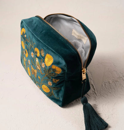 Wild Garden Wash Bag