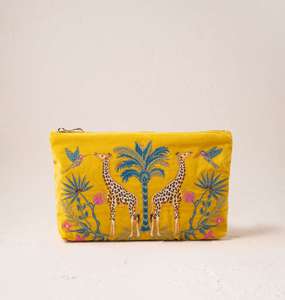 【Elizabeth Scarlett】Wild Giraffe Palm Everyday Pouch WildGiraffePalmMustardYellowVe