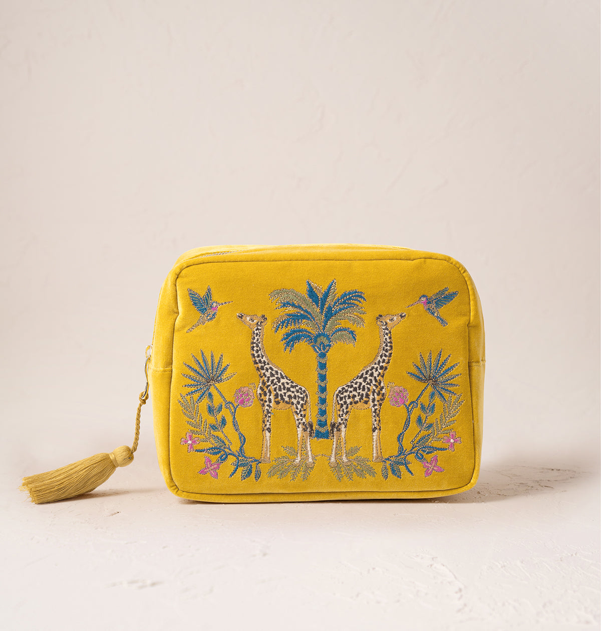 Wild Giraffe Palm Wash Bag