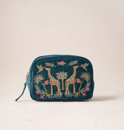 Wild Giraffe Palm Wash Bag