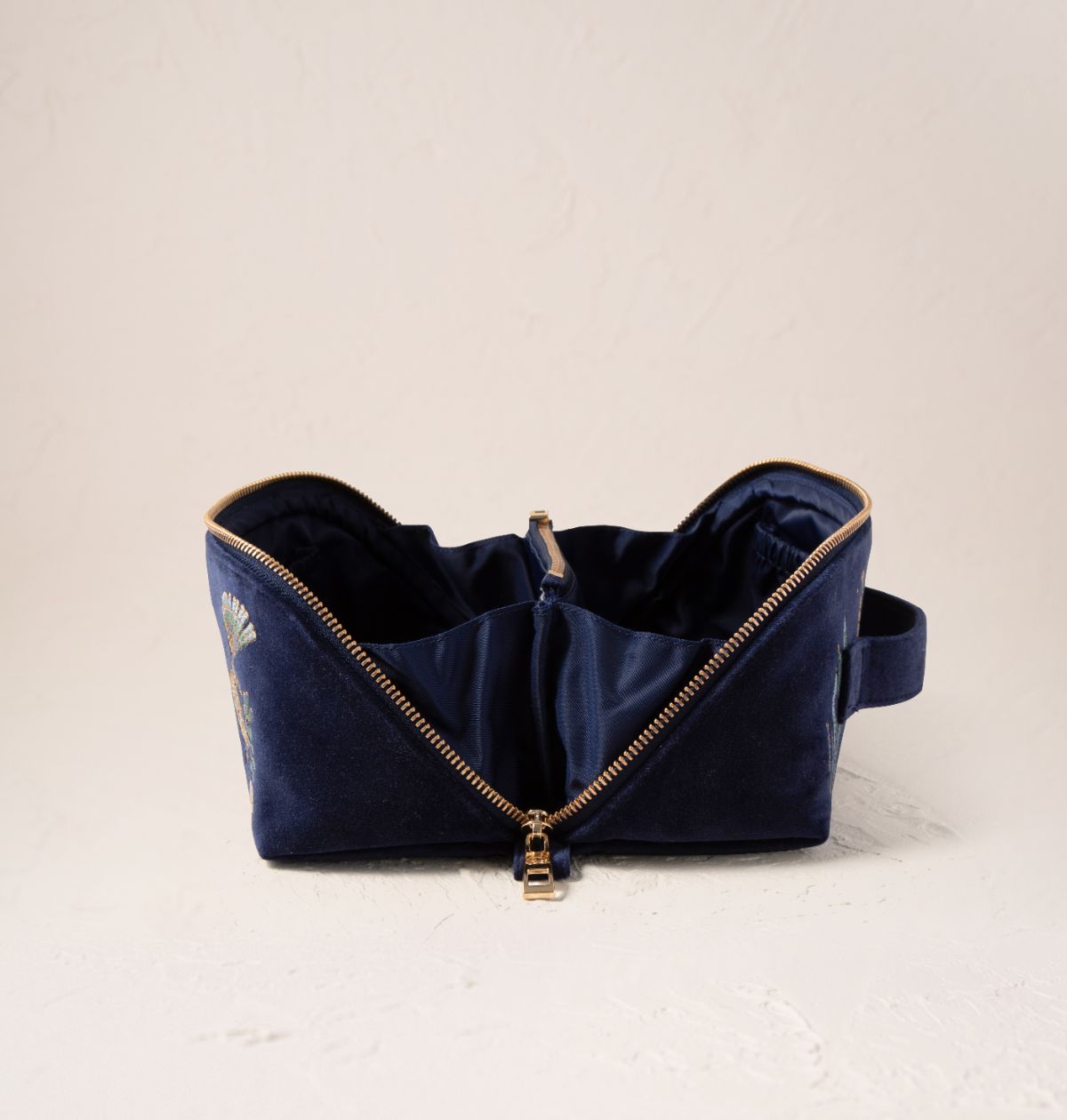 World Ocean Velvet Open Flat Makeup Bag