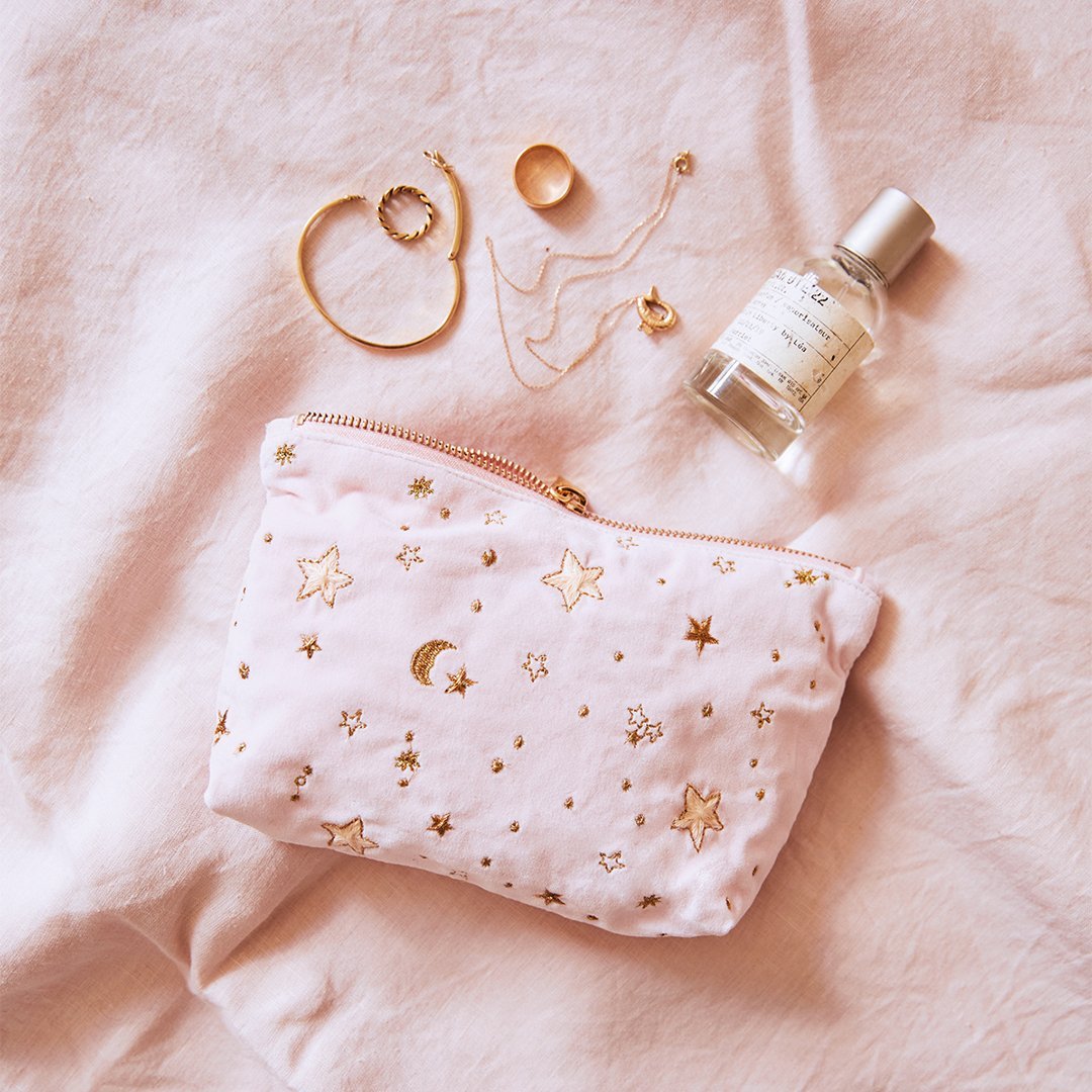 color_pink