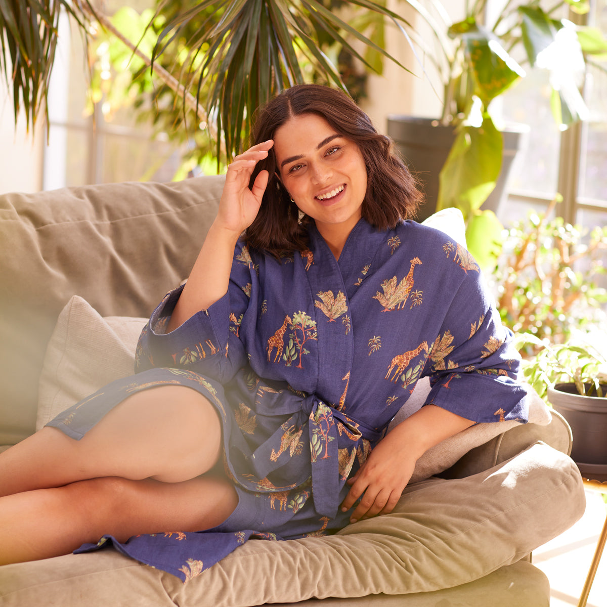Giraffe Navy Robe