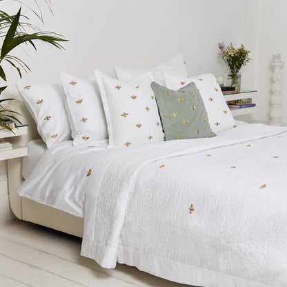 Honey Bee White Cotton Bedding Cushion Cover