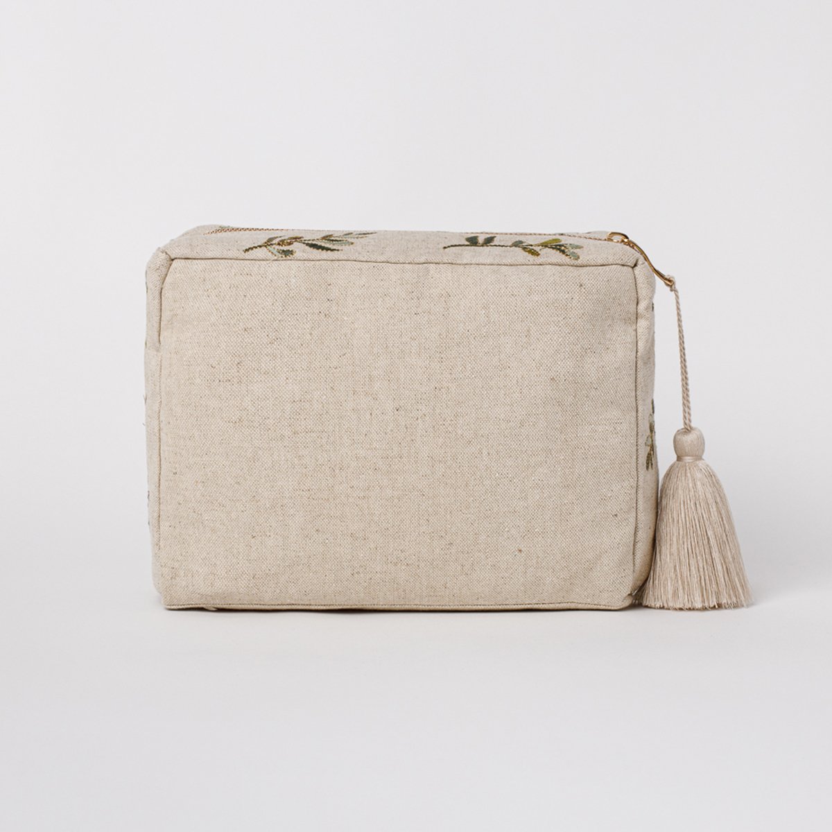 Elizabeth Scarlett Olive Natural Wash Bag 2