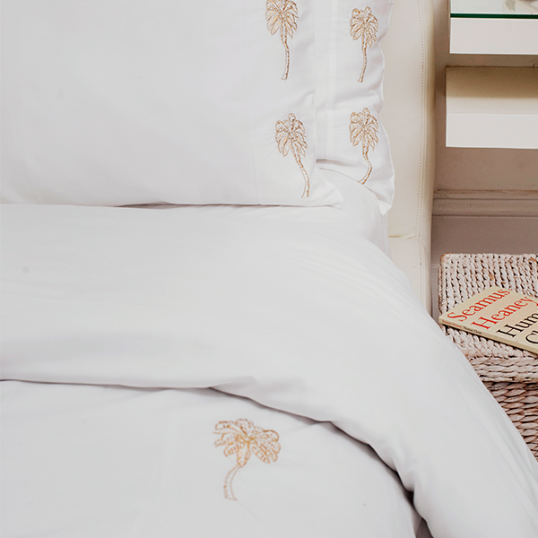 Palmier Luxury Bedding Set: Elizabeth Scarlett 2