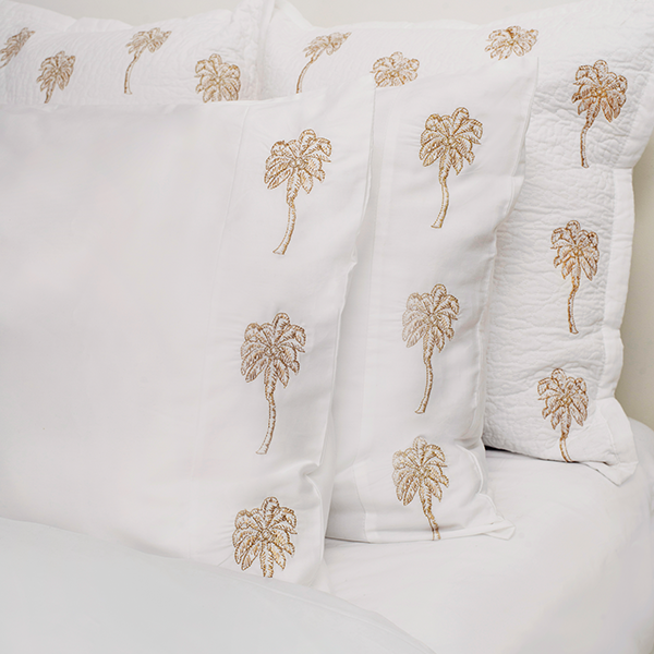 Palmier Luxury Bedding Set: Elizabeth Scarlett 1