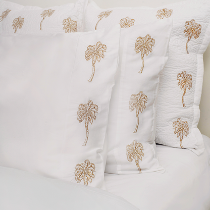 Palmier Luxury Bedding Set: Elizabeth Scarlett 1