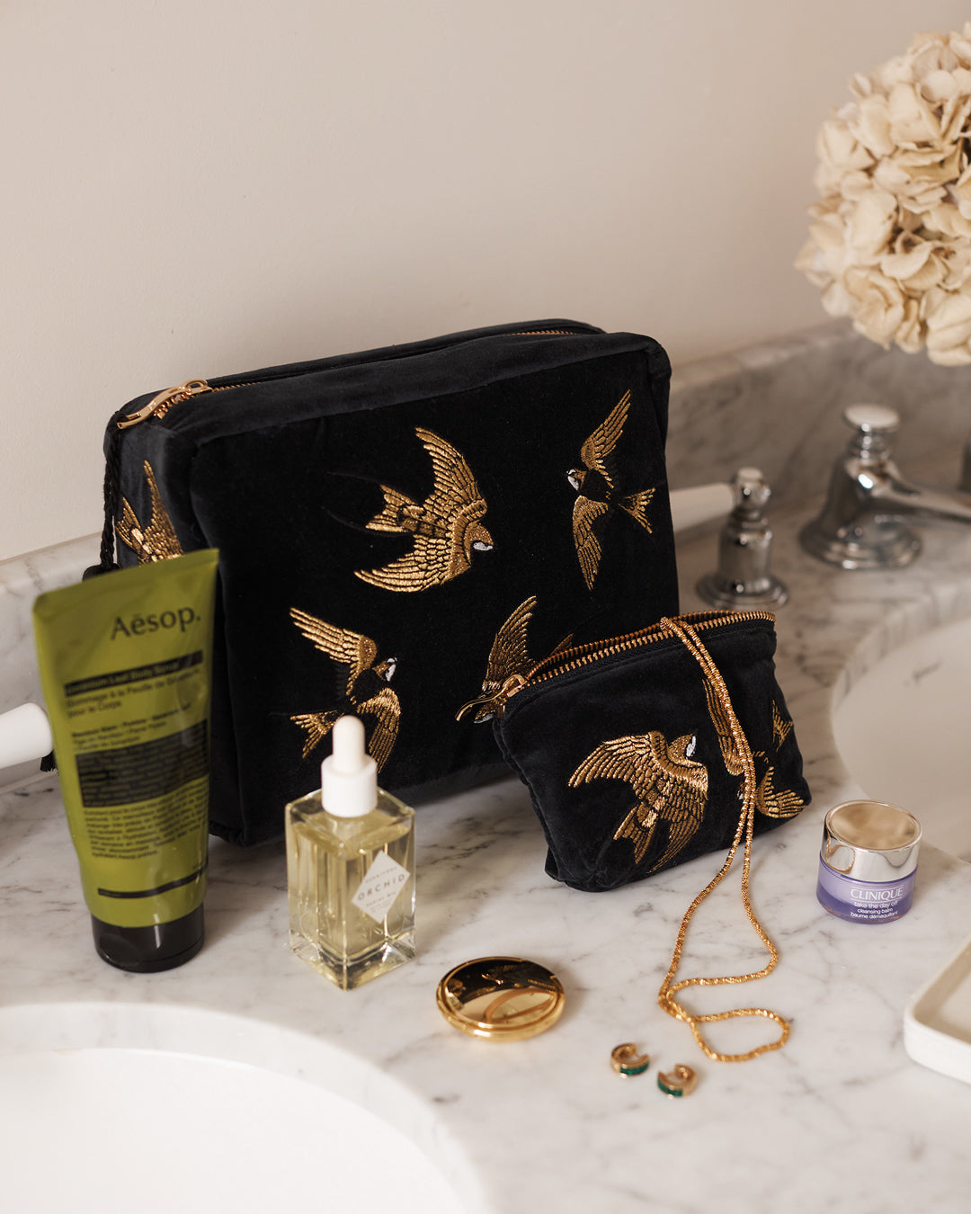 Elizabeth sales scarlett bags