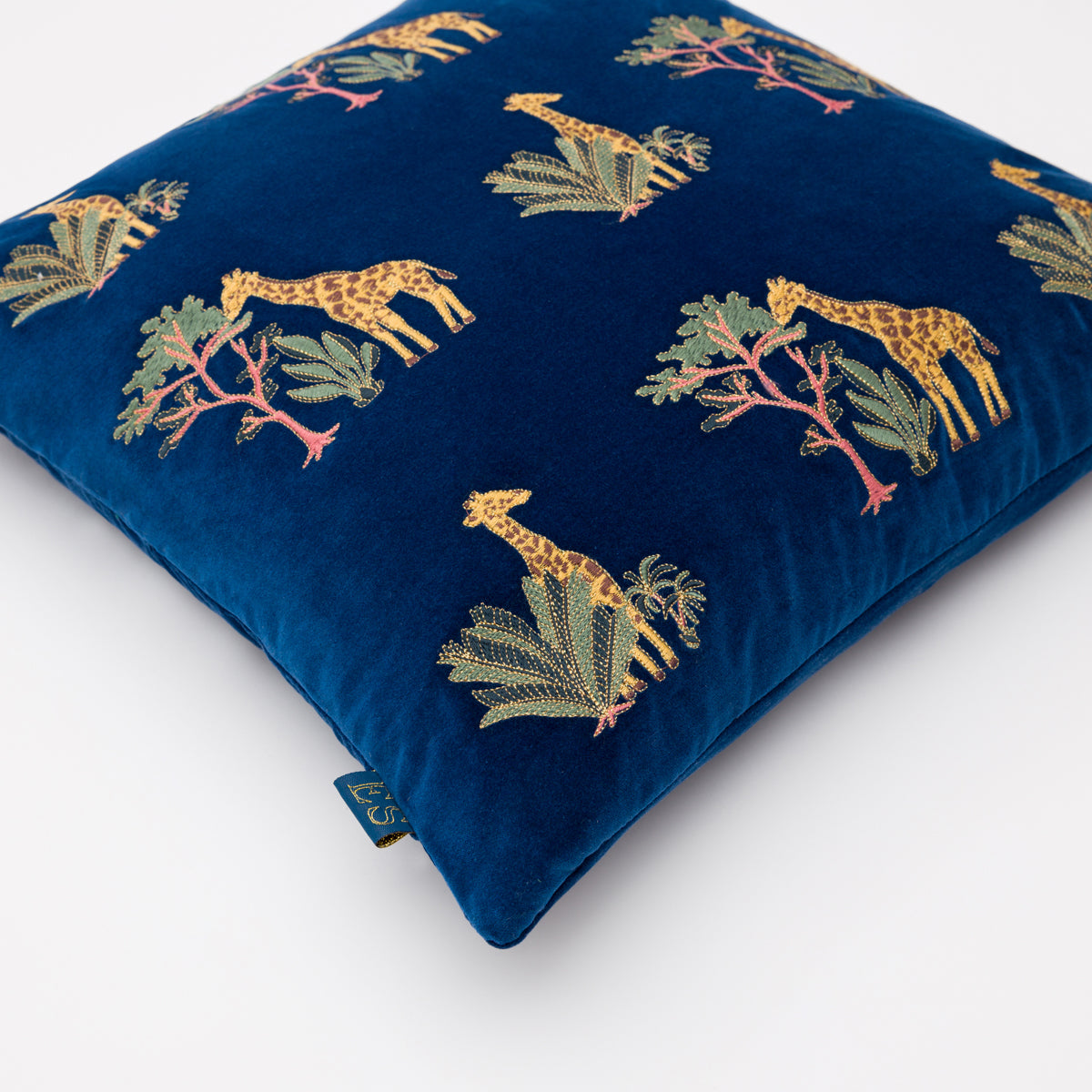 color_navy